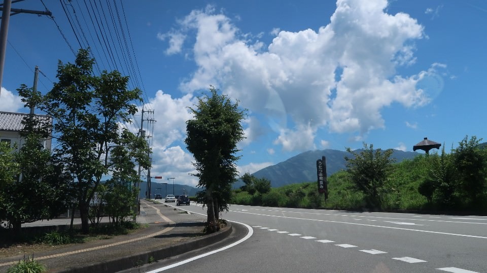 日本四國┃四國德島縣西部秘境美馬市劍町全覽 脇町老街 世界三大奇勝土柱 木盆烏龍麵 山坡斜面農耕