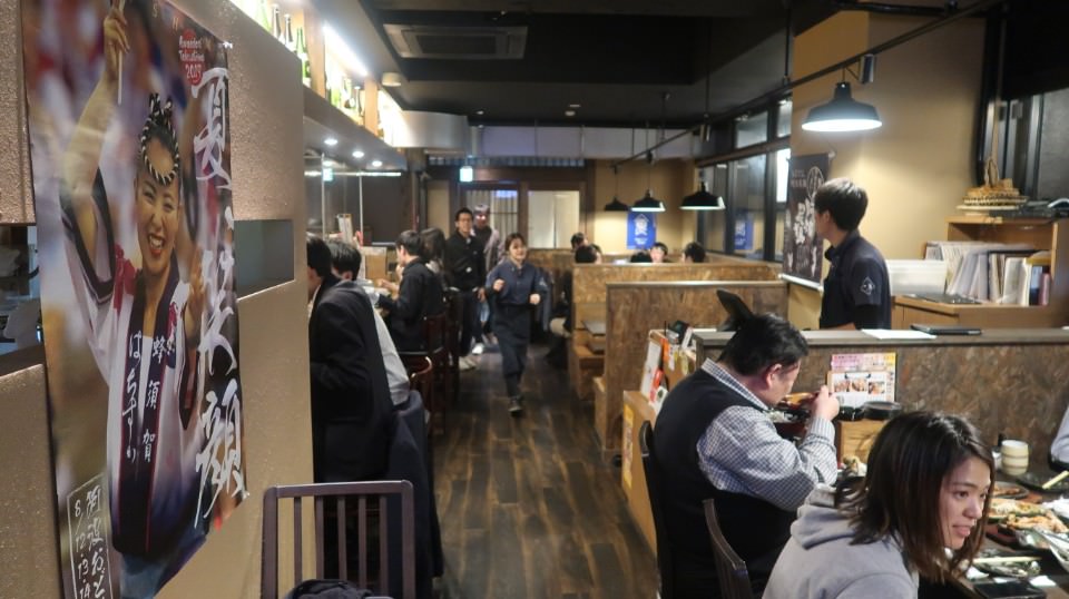 日本四國┃德島市區美食推廌遊山箱甜點，絕對好吃大野海苔 紅豆大阪燒 一鴻骨付雞 24H超市