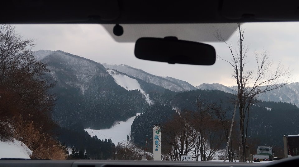 日本山陰山陽┃回到昭和時代旅遊新提案「鳥取市+若櫻町」SL鐵道迷水戶岡大師昭和號列車 鳥取砂丘 白兔神社