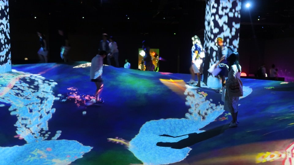 (日本關東)東京真好玩 六本木HILLS看東京鐵塔 台場數位美術館很厲害 一番街吃現炸薯條 再買個角落生物