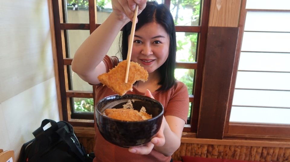 (日本關東)東京池袋搭巴士新潟市區超好玩 烤仙貝 吃豬排 酒廠見學 古時豪宅 買日本酒 採草莓(上集)