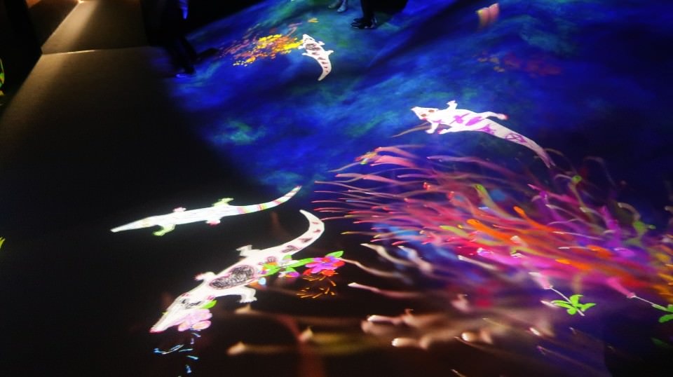 (日本關東)東京真好玩 六本木HILLS看東京鐵塔 台場數位美術館很厲害 一番街吃現炸薯條 再買個角落生物