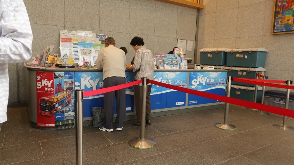 (日本關東)東京真好玩 六本木HILLS看東京鐵塔 台場數位美術館很厲害 一番街吃現炸薯條 再買個角落生物