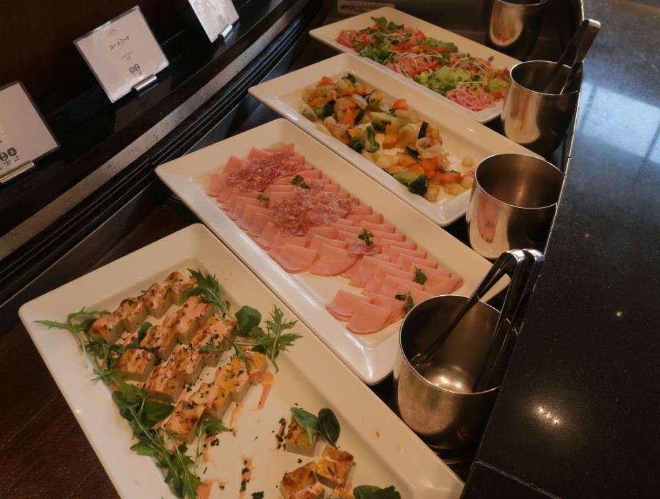 關西兵庫┃神戶自由行好點 水野家可樂餅超好吃 北野異人館 老店大阪燒壽司 美麗堅帆船飯店必住