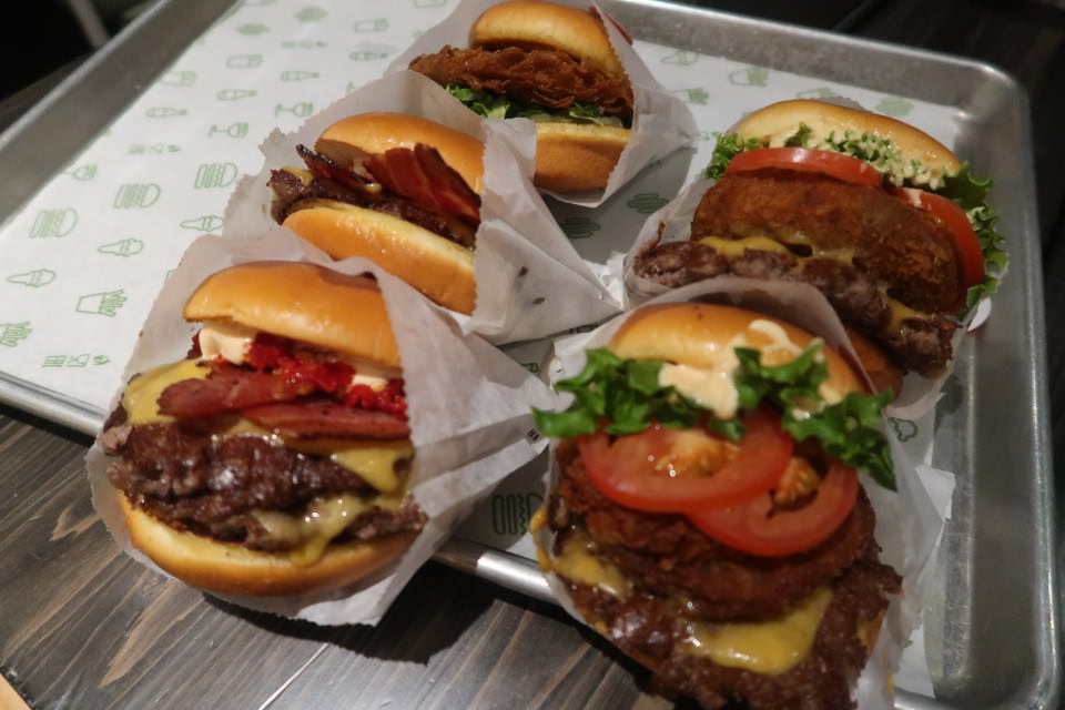 (日本關東)東京真好玩 六本木HILLS看東京鐵塔 台場數位美術館很厲害 一番街吃現炸薯條 再買個角落生物