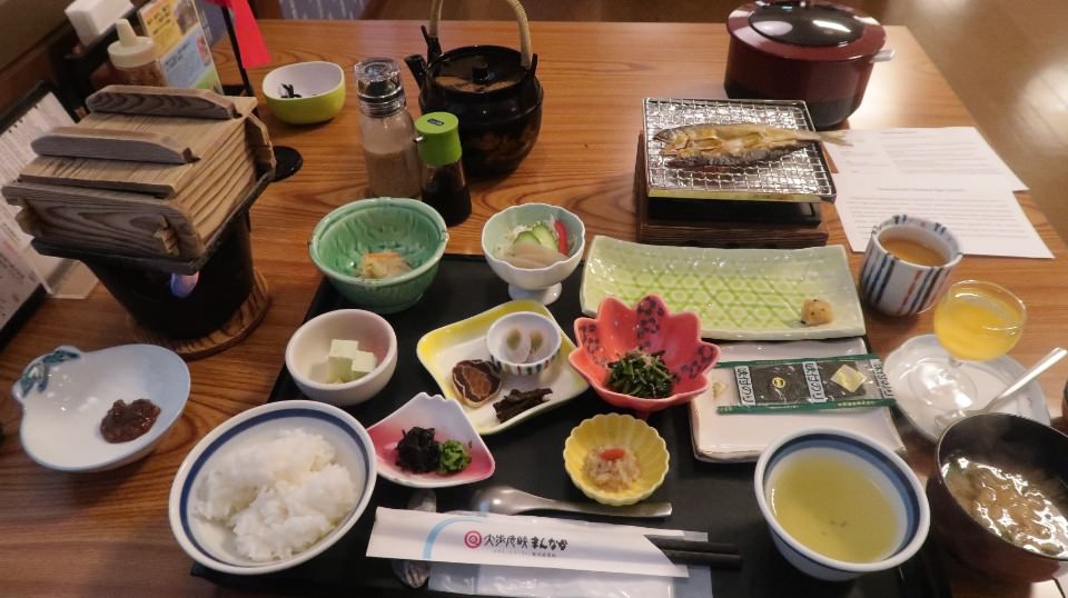 日本四國┃四國德島祖谷秘境 入住曼納卡溫泉旅館（大歩危峡まんなかホテル）大步危遊覽船JR大步危站