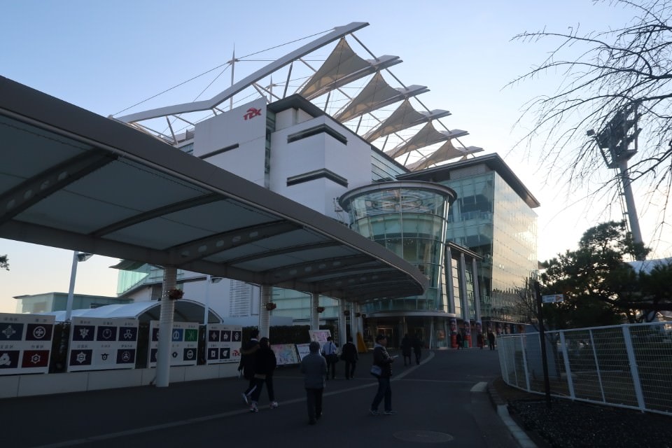 日本關東┃東京大井賽馬場 東京漏掉沒去的快去 專業訓練的馬兒就是不一樣 園區必作五大功課 大井競馬場