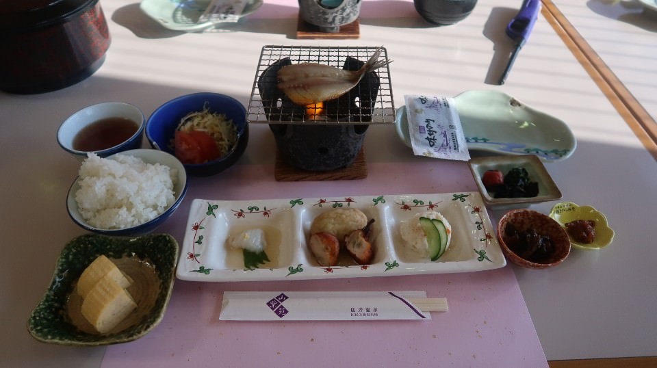 日本山陰山陽┃春櫻鳥取關西機場OCAT難波搭巴士 袋川櫻土手賞櫻 鹿野城跡蕎麥麵 鳥取城跡櫻花宿舍 (上集) - 第63張圖 日本山陰山陽┃春櫻鳥取關西機場OCAT難波搭巴士 袋川櫻土手賞櫻 鹿野城跡蕎麥麵 鳥取城跡櫻花宿舍 (上集)