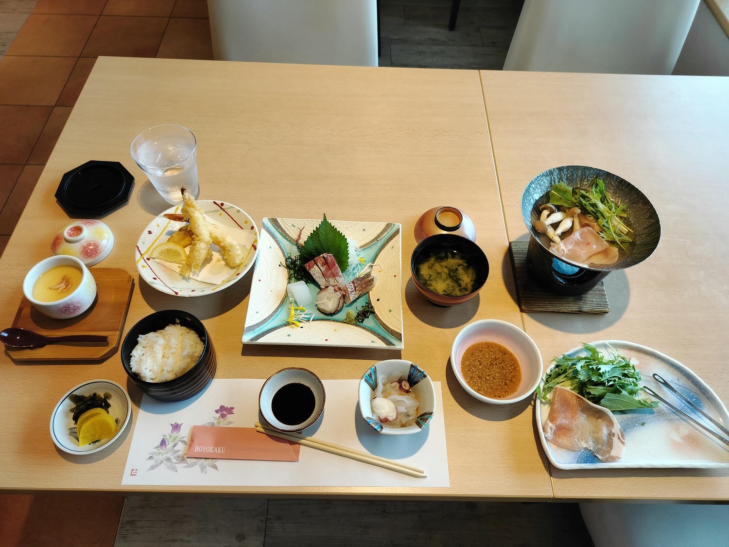 熊本天草住宿┃海景賞夕陽 天草下田溫泉 望洋閣旅館一泊二食鮑魚超新鮮 天草最棒優質住宿 百萬海景超放鬆 - 第48張圖 熊本天草住宿┃海景賞夕陽 天草下田溫泉 望洋閣旅館一泊二食鮑魚超新鮮 天草最棒優質住宿 百萬海景超放鬆