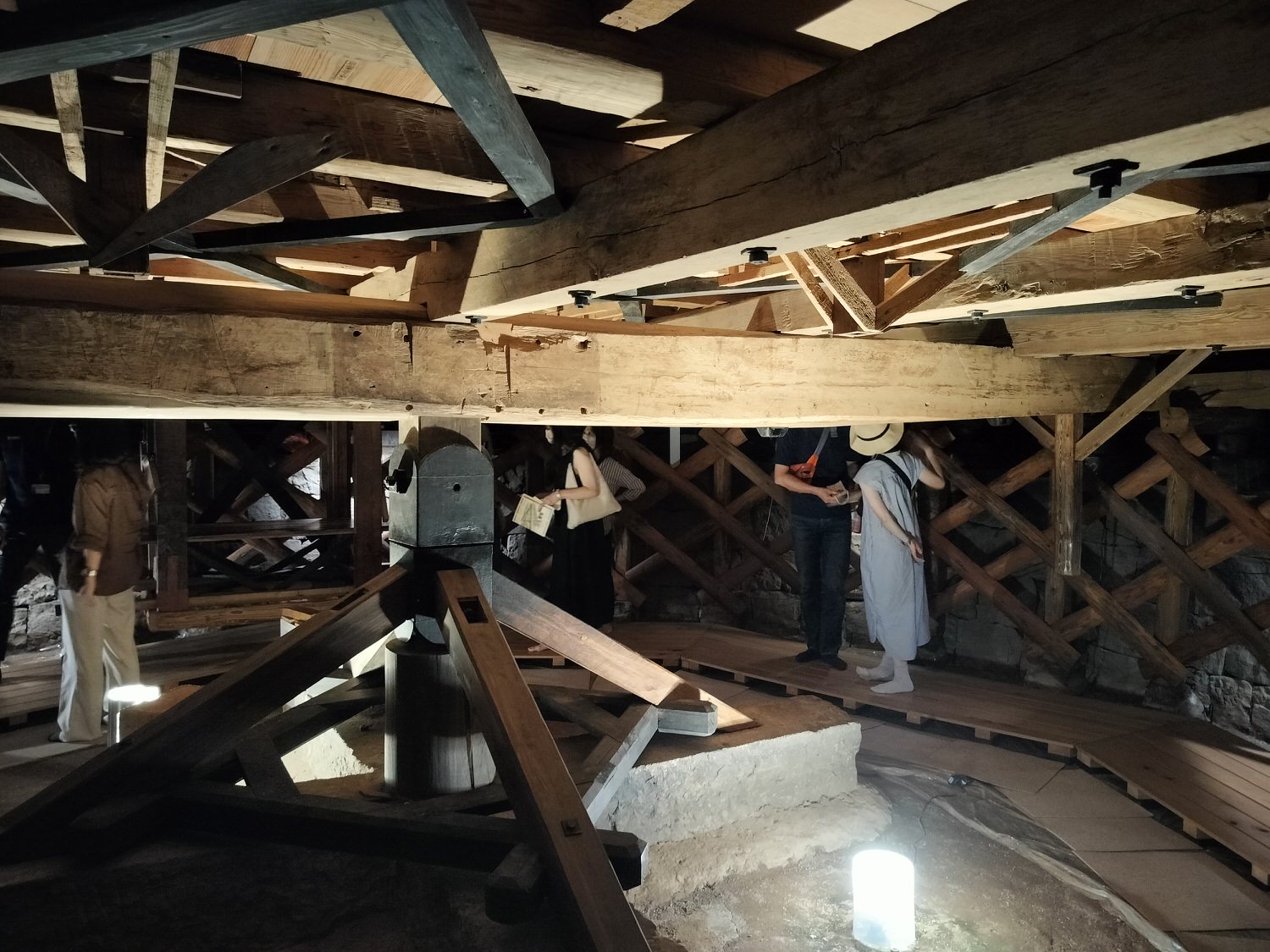 熊本景點┃市區櫻町轉運站搭巴士去山鹿「八千代座 山鹿燈籠民藝館」 住一晚再搭巴士去阿蘇熊本機場 熊本自由行