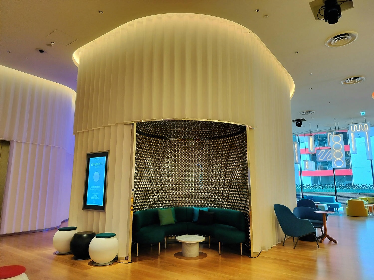 大阪住宿┃奢華氣場精品大阪W酒店(W Osaka)全介紹(圖多)安藤忠雄打造全黑高樓 1泊6-8萬円 W大阪御堂筋大道