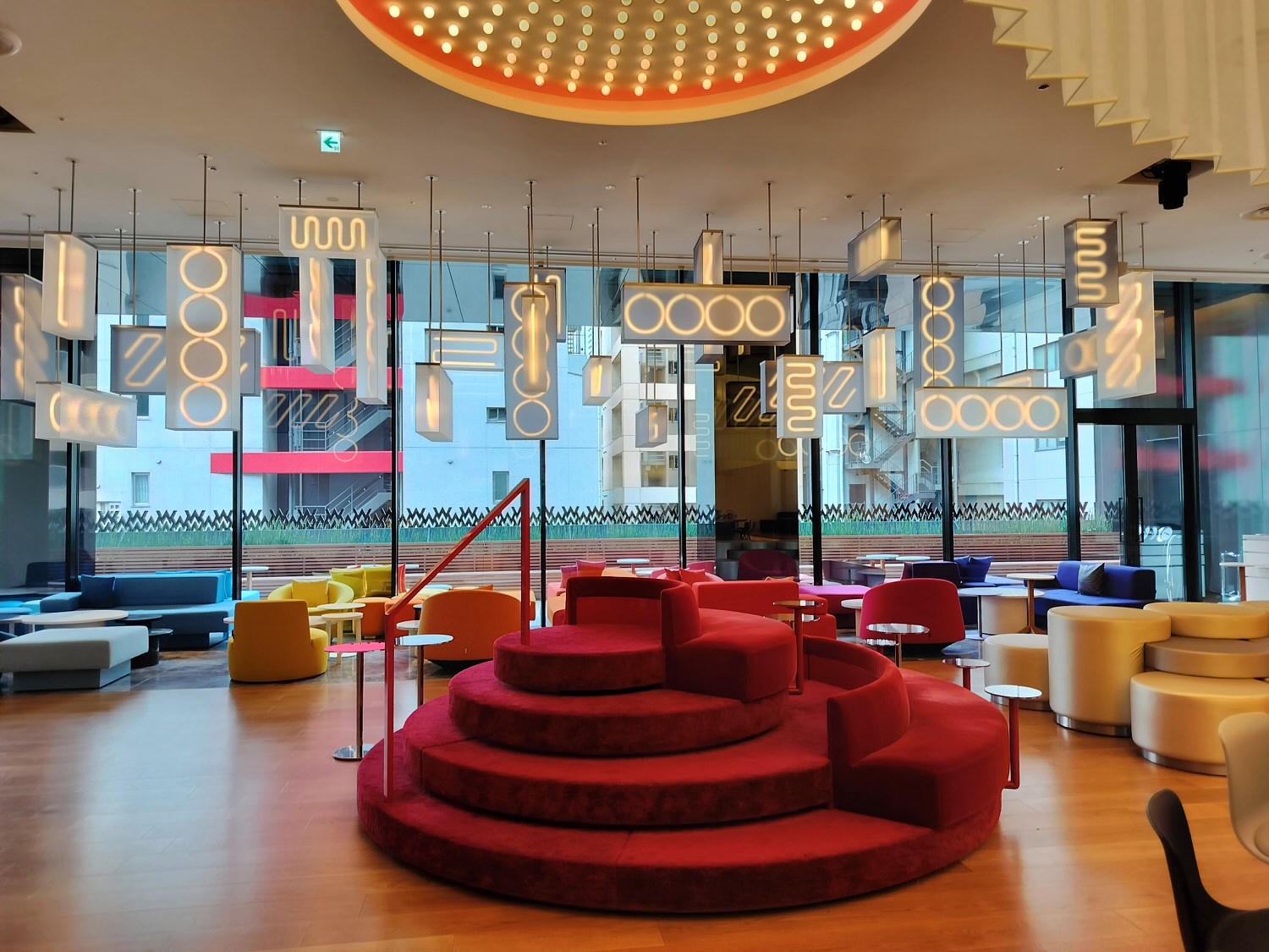 大阪住宿┃奢華氣場精品大阪W酒店(W Osaka)全介紹(圖多)安藤忠雄打造全黑高樓 1泊6-8萬円 W大阪御堂筋大道