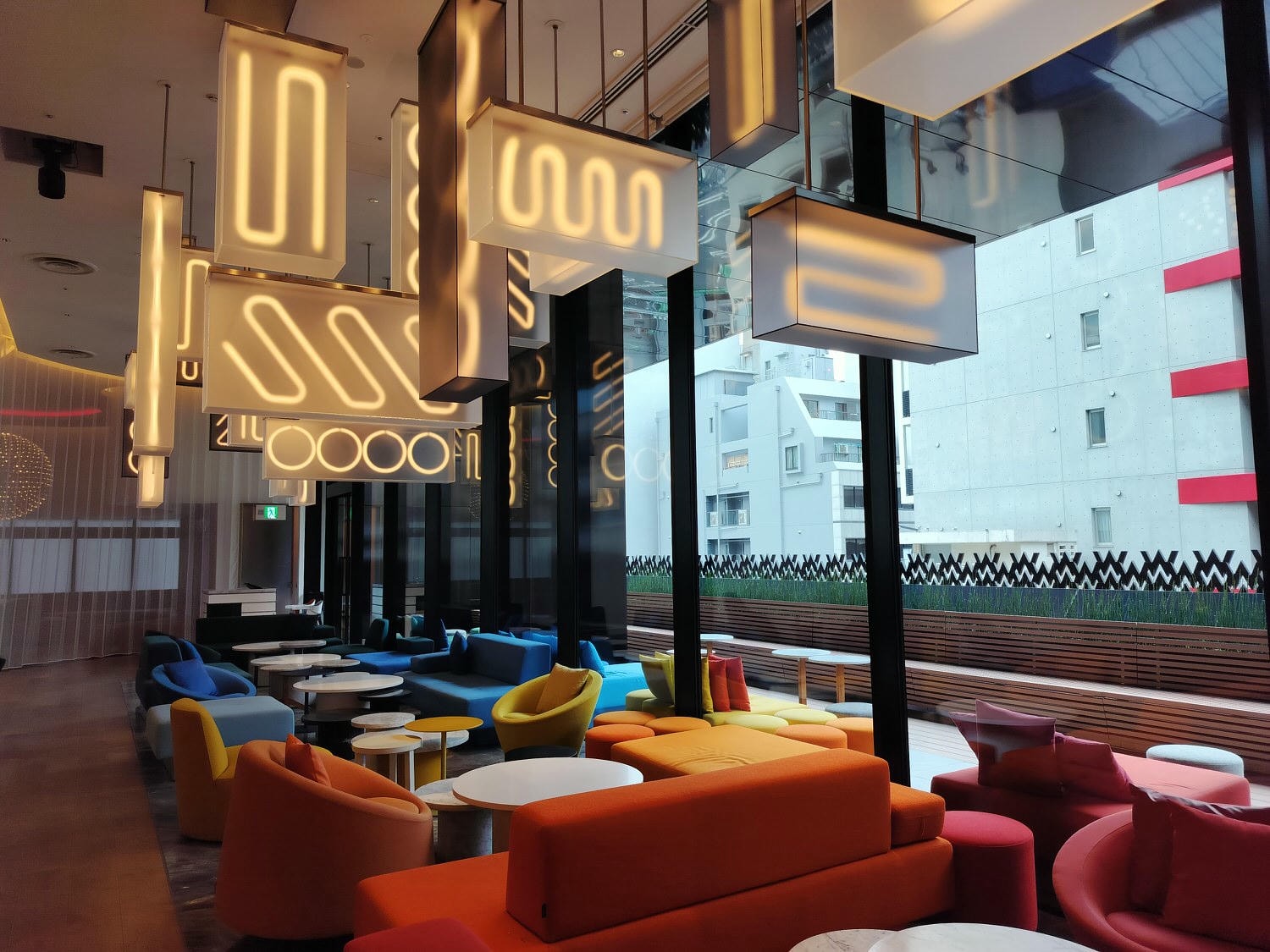 大阪住宿┃奢華氣場精品大阪W酒店(W Osaka)全介紹(圖多)安藤忠雄打造全黑高樓 1泊6-8萬円 W大阪御堂筋大道