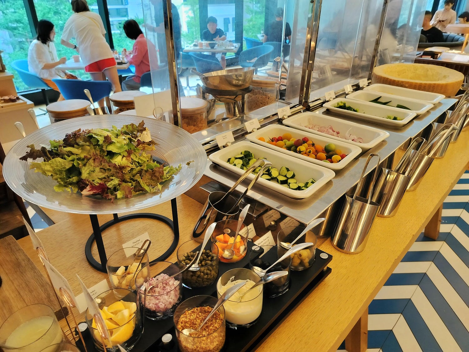 大阪住宿┃奢華氣場精品大阪W酒店(W Osaka)全介紹(圖多)安藤忠雄打造全黑高樓 1泊6-8萬円 W大阪御堂筋大道