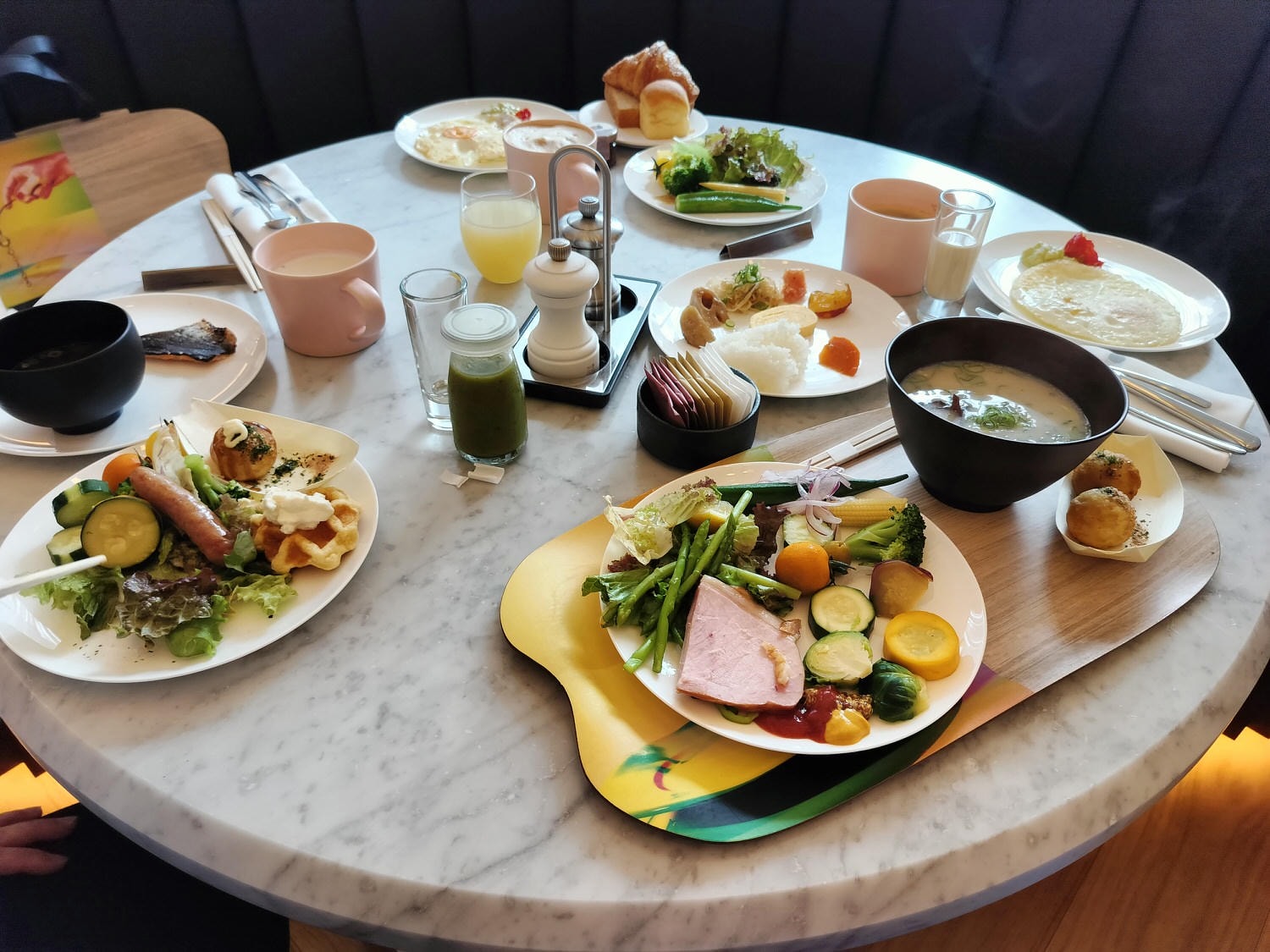 大阪住宿┃奢華氣場精品大阪W酒店(W Osaka)全介紹(圖多)安藤忠雄打造全黑高樓 1泊6-8萬円 W大阪御堂筋大道