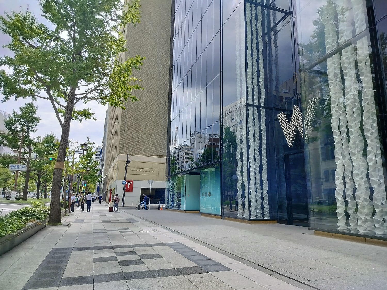 大阪住宿┃奢華氣場精品大阪W酒店(W Osaka)全介紹(圖多)安藤忠雄打造全黑高樓 1泊6-8萬円 W大阪御堂筋大道