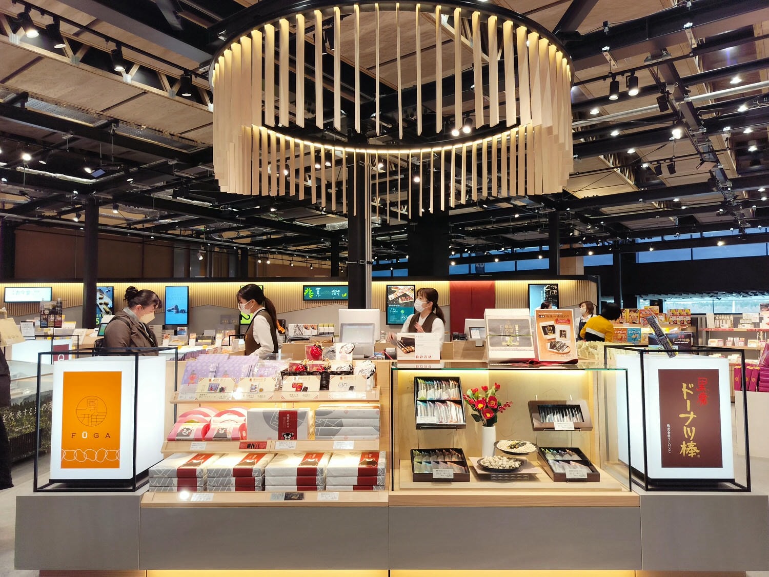 熊本天草景點┃快樂村民都是假人「道之驛宮地岳稻草人村」超有特色 熊本機場搭海豚小飛機30分到天草