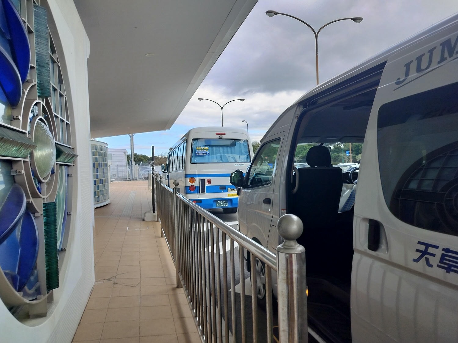 熊本天草景點┃快樂村民都是假人「道之驛宮地岳稻草人村」超有特色 熊本機場搭海豚小飛機30分到天草