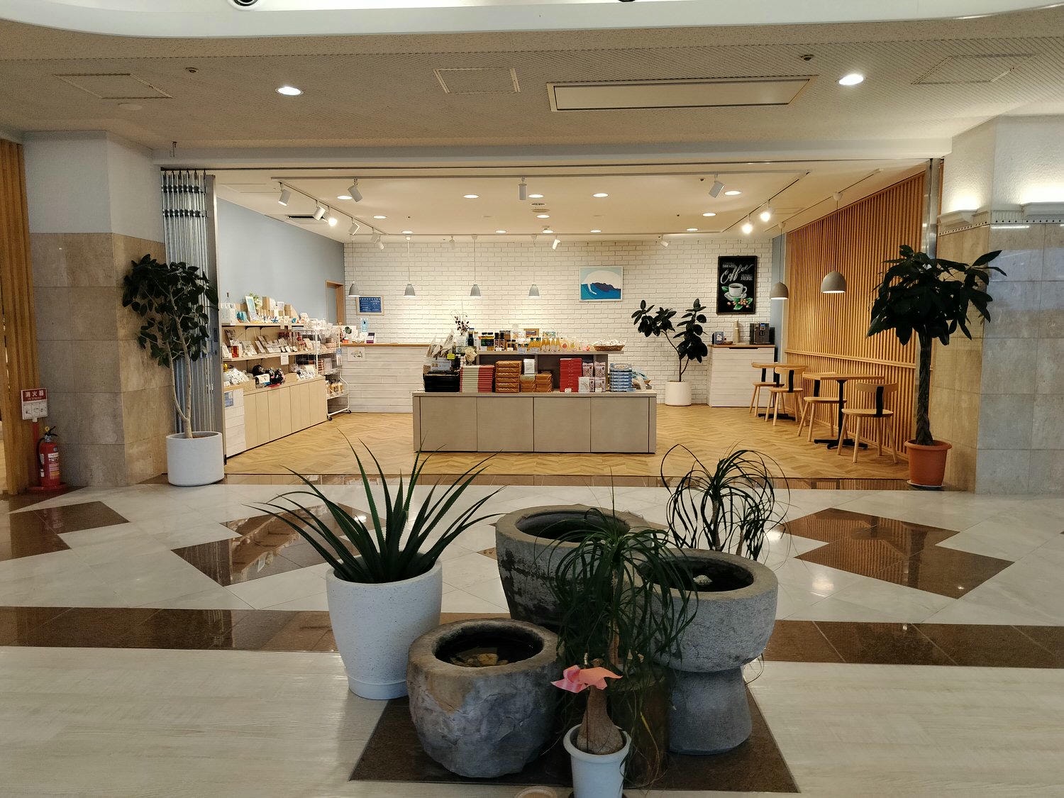 熊本天草住宿┃海景賞夕陽 天草下田溫泉 望洋閣旅館一泊二食鮑魚超新鮮 天草最棒優質住宿 百萬海景超放鬆 - 第8張圖 熊本天草住宿┃海景賞夕陽 天草下田溫泉 望洋閣旅館一泊二食鮑魚超新鮮 天草最棒優質住宿 百萬海景超放鬆