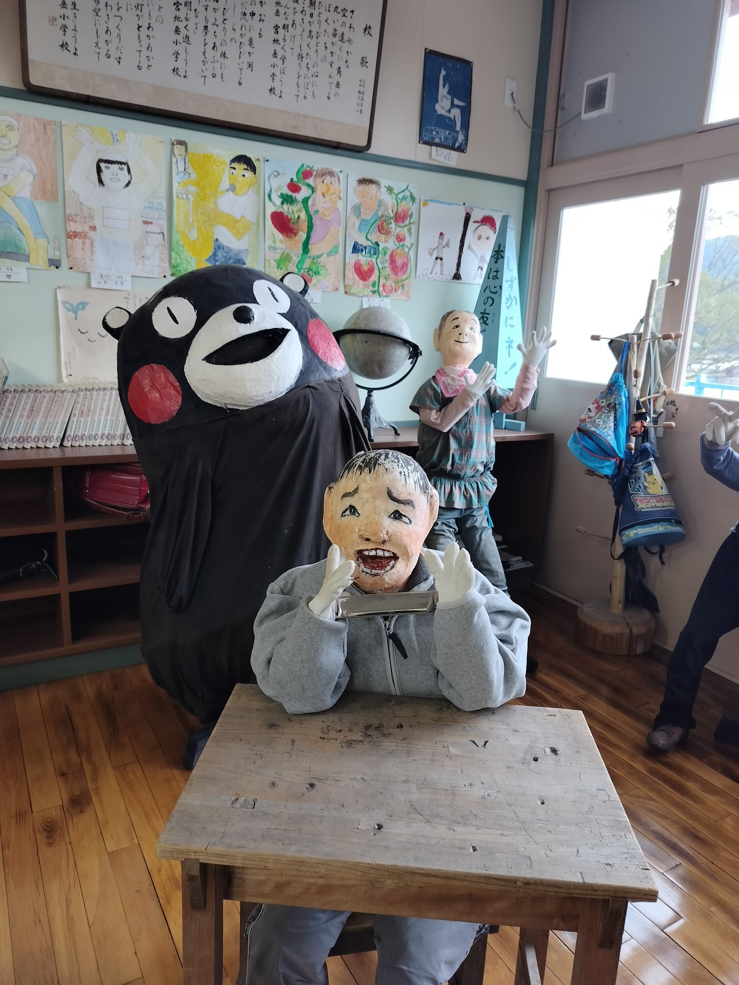 熊本天草┃小學校重生!600快樂村民都是假人「道之驛宮地岳稻草人村」特色景點 吃飯伴手禮蕎麥麵體驗 夏天挑戰測膽鬼屋天草自駕