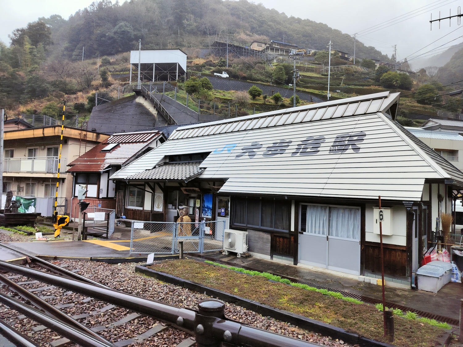 四國德島自由行┃秘境祖谷大步危包車預約教學 包車多少錢(三小時藤蔓橋小便小僧 巨木神社) - 第46張圖 四國德島自由行┃秘境祖谷大步危包車預約教學 包車多少錢(三小時藤蔓橋小便小僧 巨木神社)