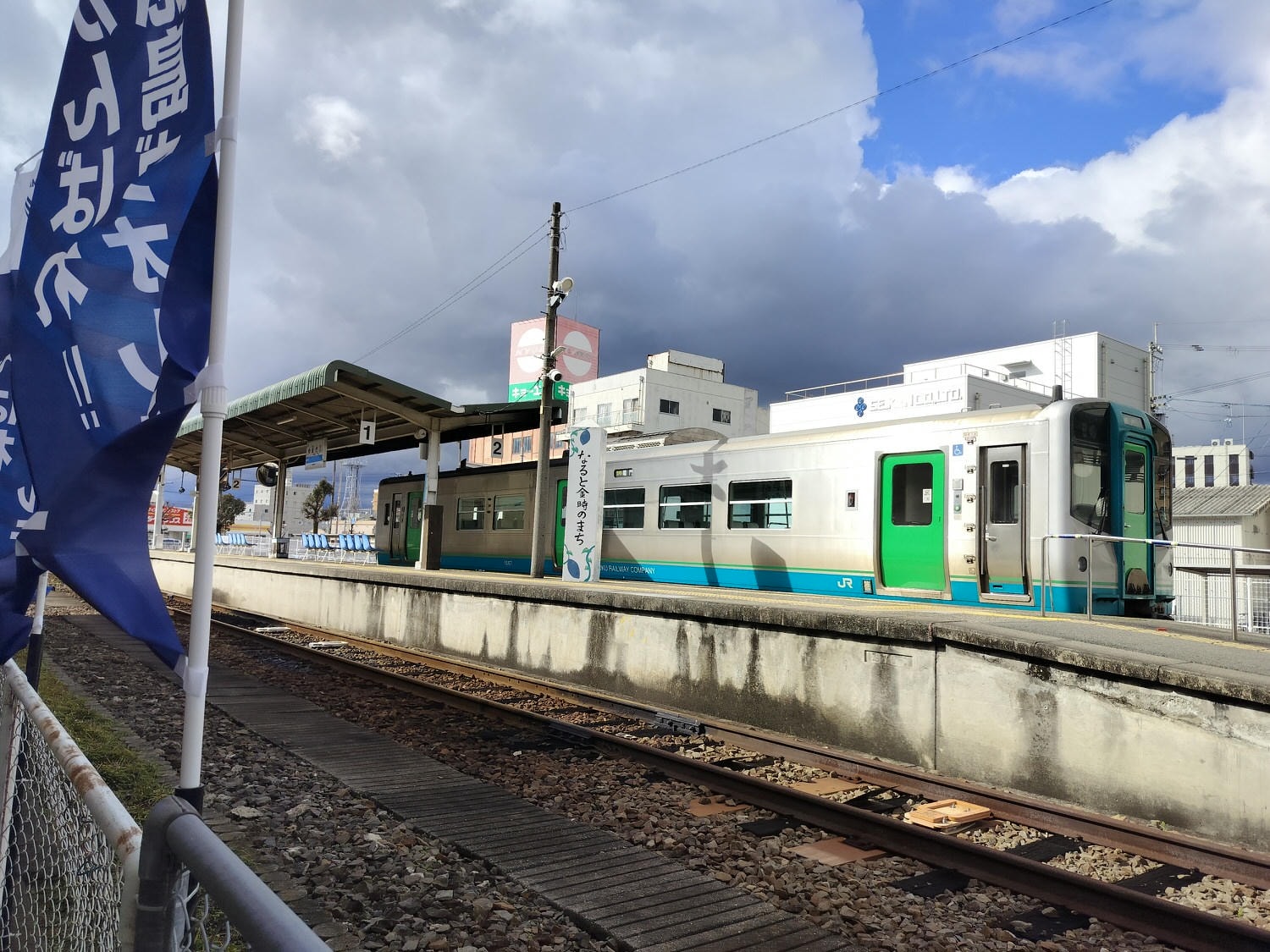 四國德島鳴門┃JR德島站去鳴門找「寶可夢彩繪人孔蓋」 水君 刺龍王 蚊香家族 計程車40分全捕獲 ポケふた