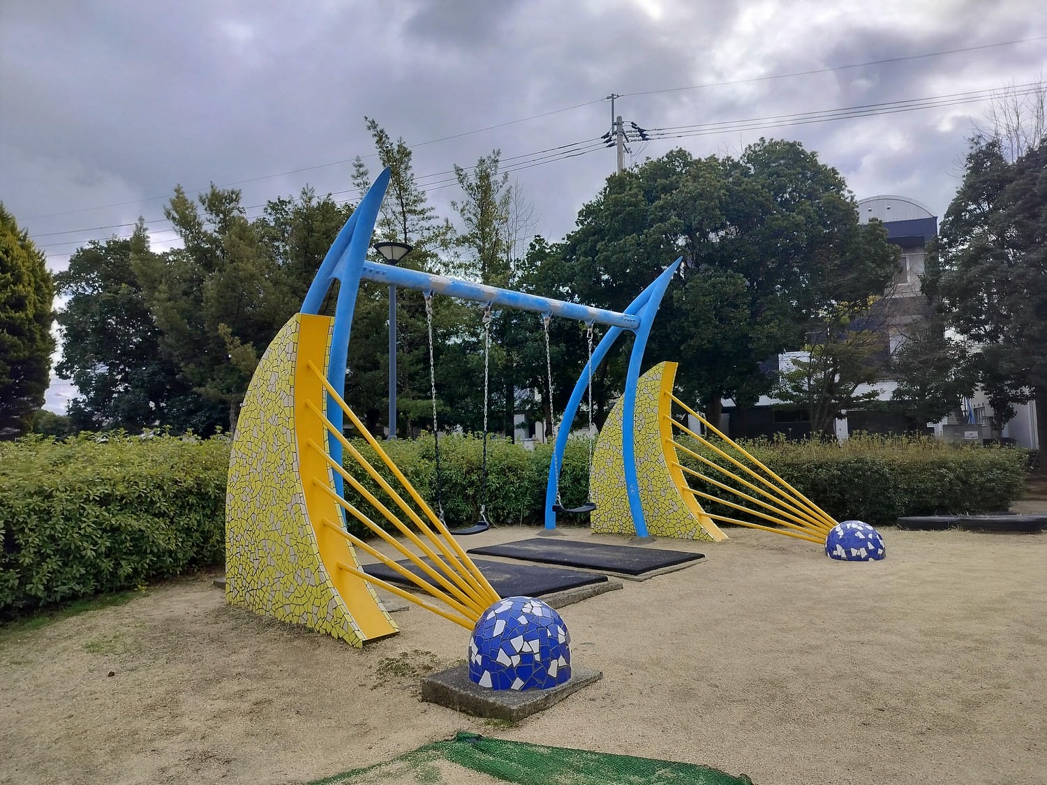 四國德島鳴門┃JR德島站去鳴門找「寶可夢彩繪人孔蓋」 水君 刺龍王 蚊香家族 計程車40分全捕獲 ポケふた