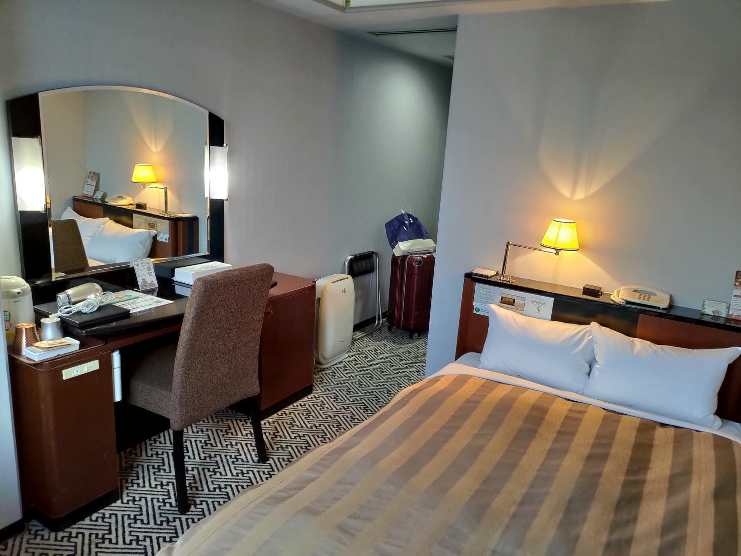 熊本市住宿┃ 熱鬧市區欣賞熊本城最推ARK飯店 (アークホテル熊本城前)早餐視野超棒 價格親民近商店街 - 第1張圖 熊本市住宿┃ 熱鬧市區欣賞熊本城最推ARK飯店 (アークホテル熊本城前)早餐視野超棒 價格親民近商店街