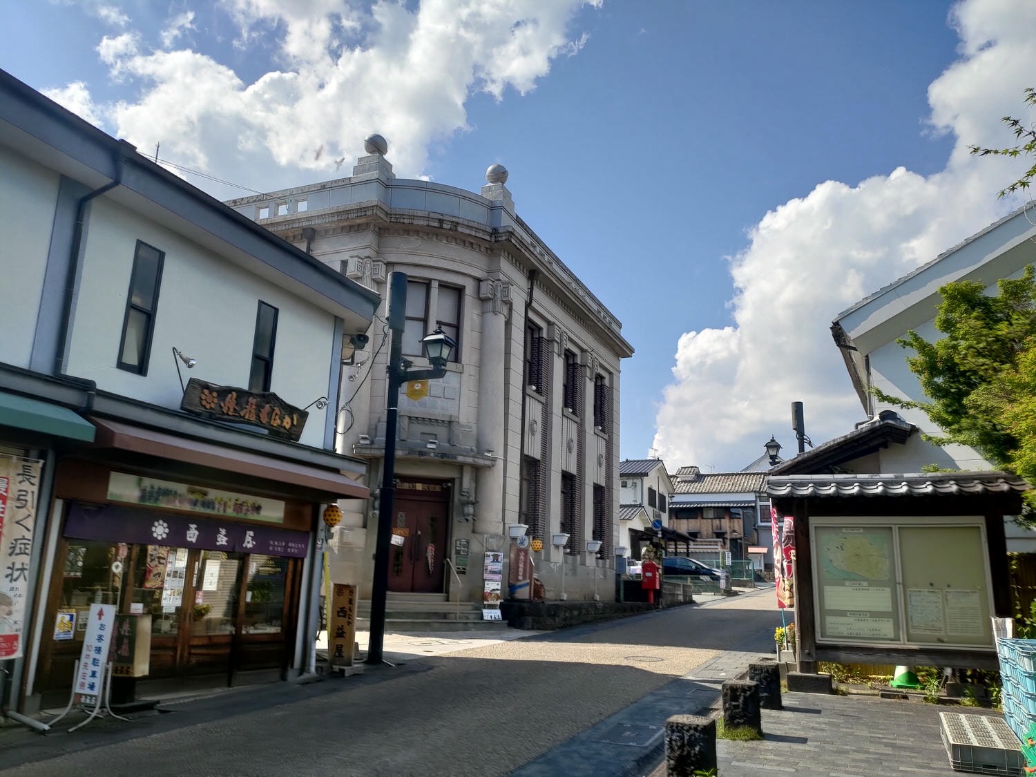 熊本景點┃市區櫻町轉運站搭巴士去山鹿「八千代座 山鹿燈籠民藝館」 住一晚再搭巴士去阿蘇熊本機場 熊本自由行