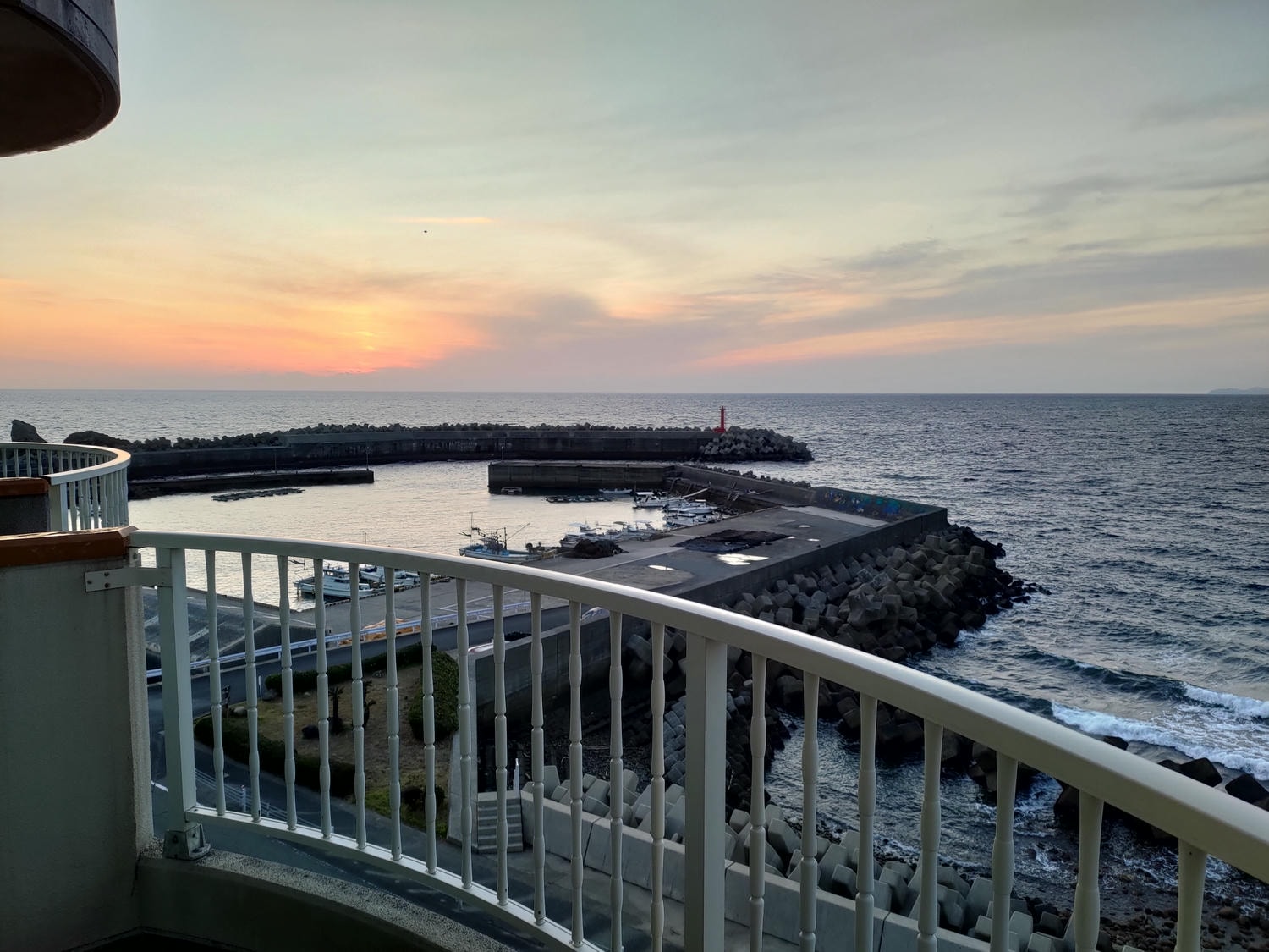 熊本天草住宿┃海景賞夕陽 天草下田溫泉 望洋閣旅館一泊二食鮑魚超新鮮 天草最棒優質住宿 百萬海景超放鬆 - 第66張圖 熊本天草住宿┃海景賞夕陽 天草下田溫泉 望洋閣旅館一泊二食鮑魚超新鮮 天草最棒優質住宿 百萬海景超放鬆