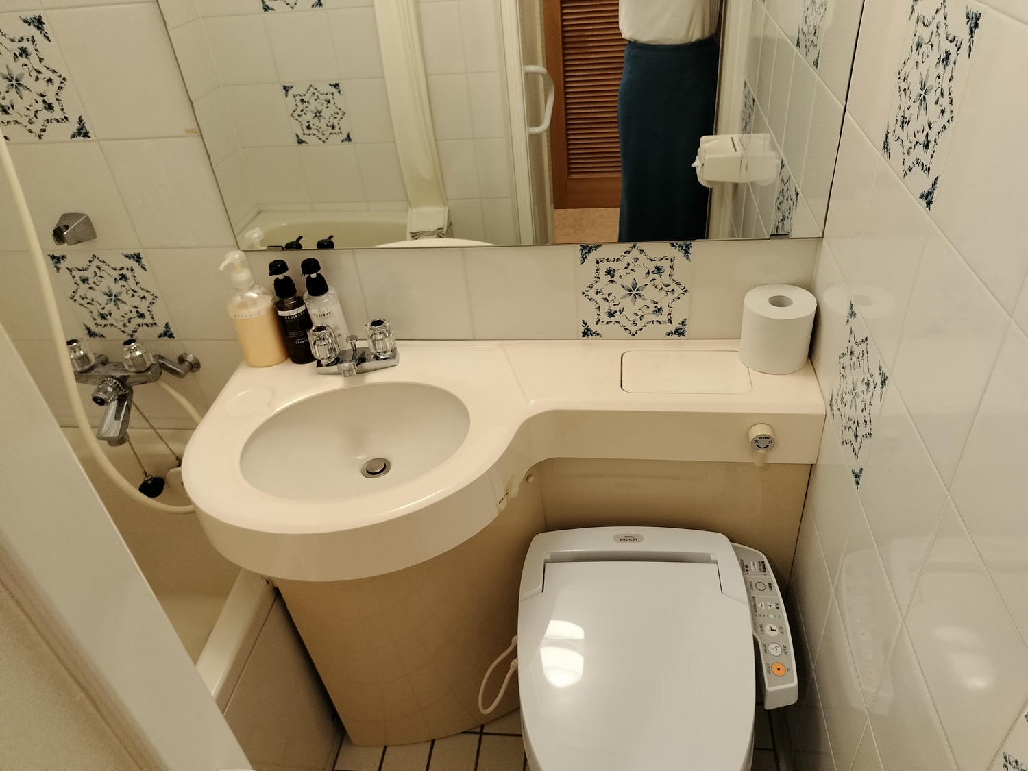 德島南部住宿┃宍喰溫泉海景飯店(HOTEL RIVIERA SHISHIKUI) 天然溫泉 鐵道路DMV下車 沙灘晨跑價格親民 - 第21張圖 德島南部住宿┃宍喰溫泉海景飯店(HOTEL RIVIERA SHISHIKUI) 天然溫泉 鐵道路DMV下車 沙灘晨跑價格親民