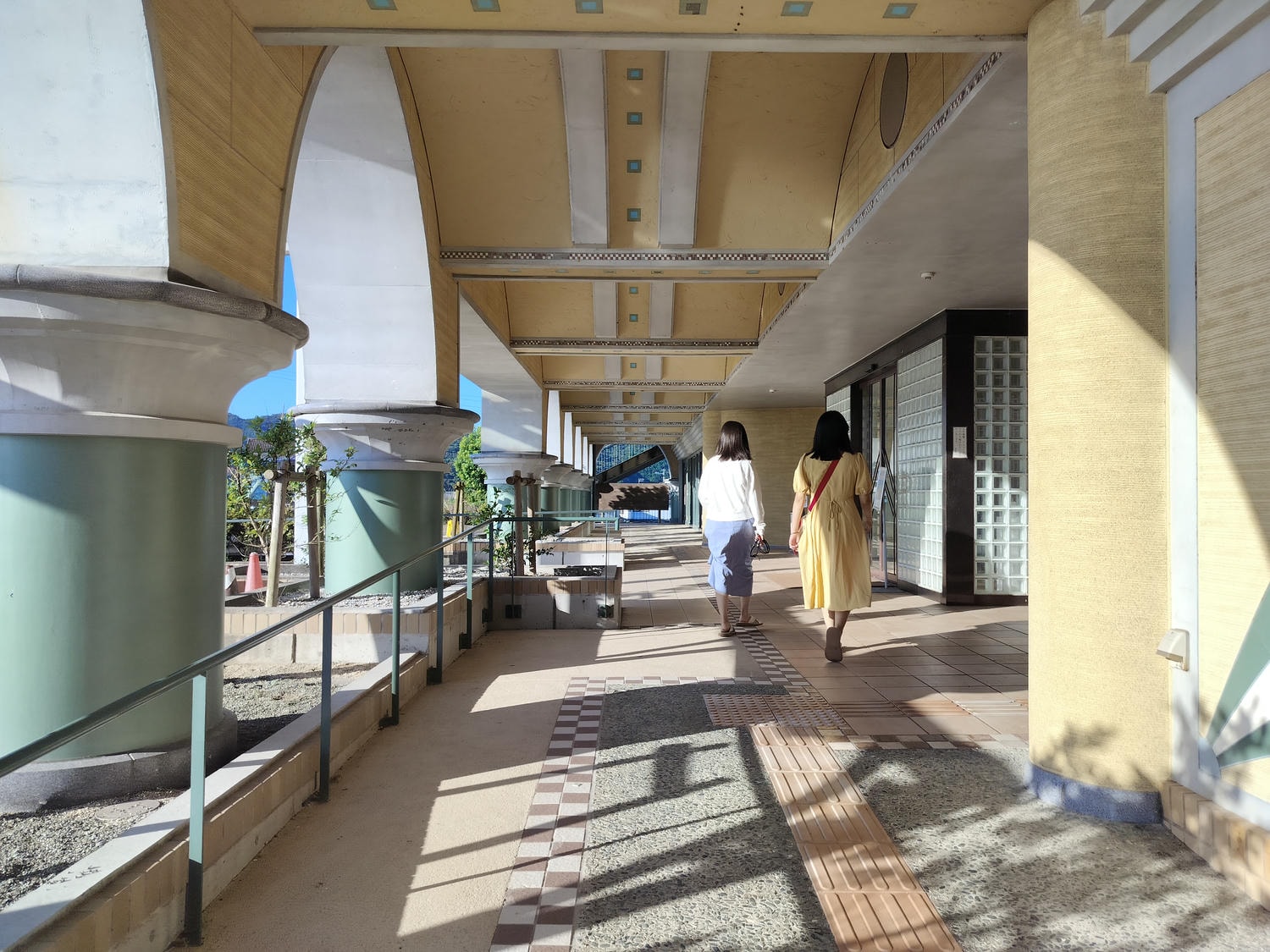 德島南部住宿┃宍喰溫泉海景飯店(HOTEL RIVIERA SHISHIKUI) 天然溫泉 鐵道路DMV下車 沙灘晨跑價格親民 - 第15張圖 德島南部住宿┃宍喰溫泉海景飯店(HOTEL RIVIERA SHISHIKUI) 天然溫泉 鐵道路DMV下車 沙灘晨跑價格親民