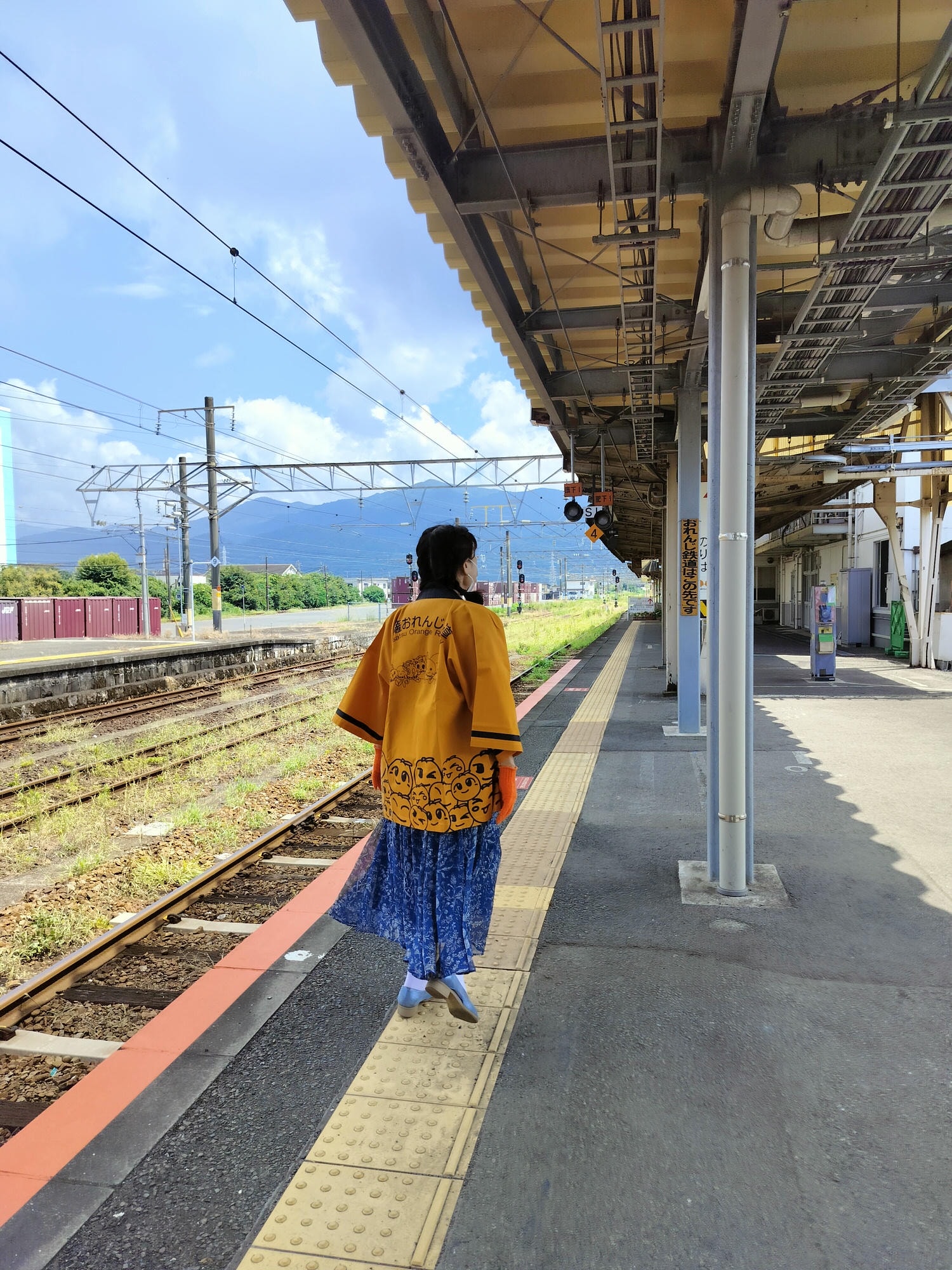 熊本交通┃JR八代站搭肥薩橘子鐵道(橘子咖啡) 帶回雙層便當賞海景 酷洛米美樂蒂彩繪 鹿兒島出水站箱崎八幡神社