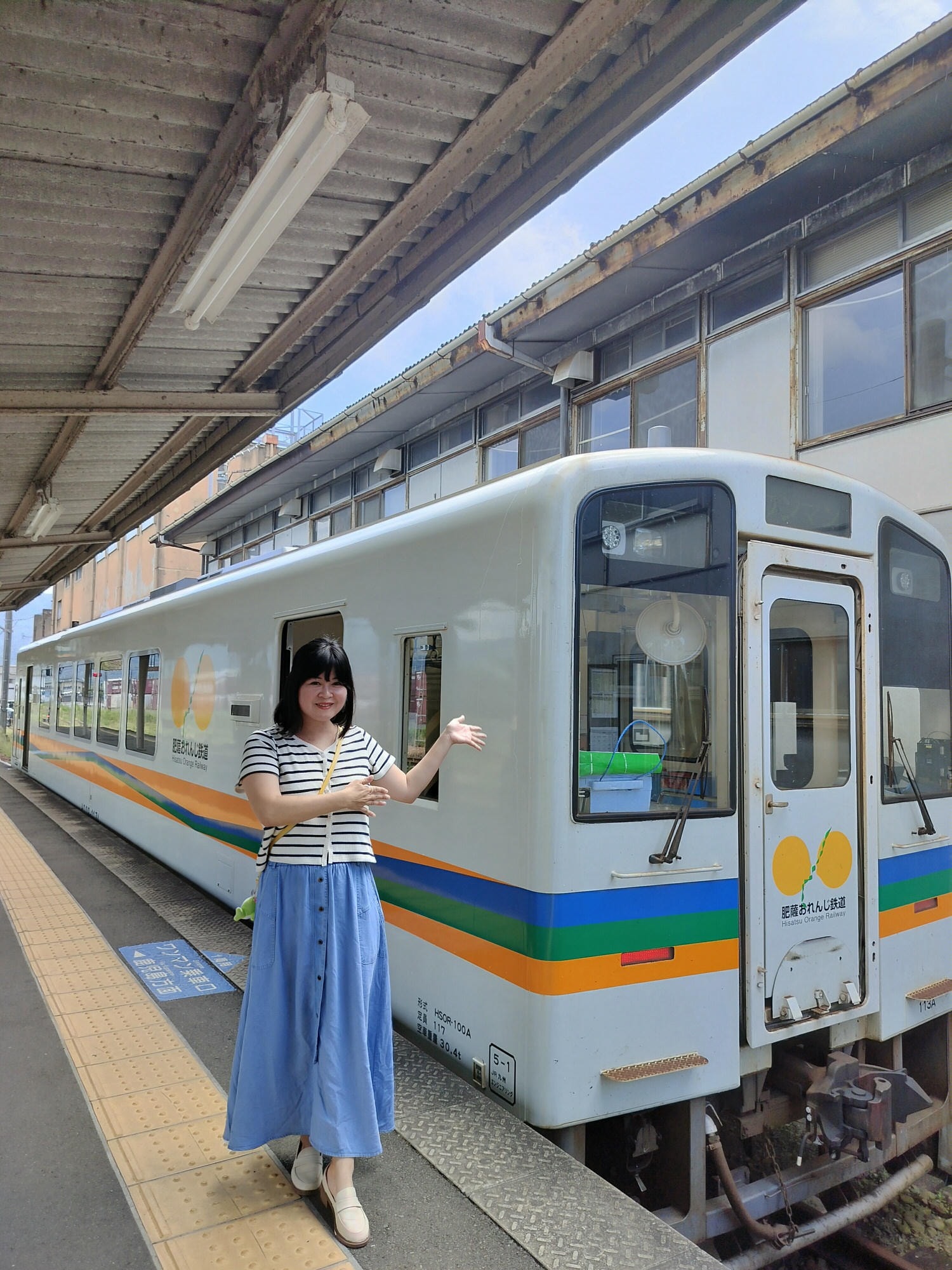 熊本交通┃JR八代站搭肥薩橘子鐵道(橘子咖啡) 帶回雙層便當賞海景 酷洛米美樂蒂彩繪 鹿兒島出水站箱崎八幡神社