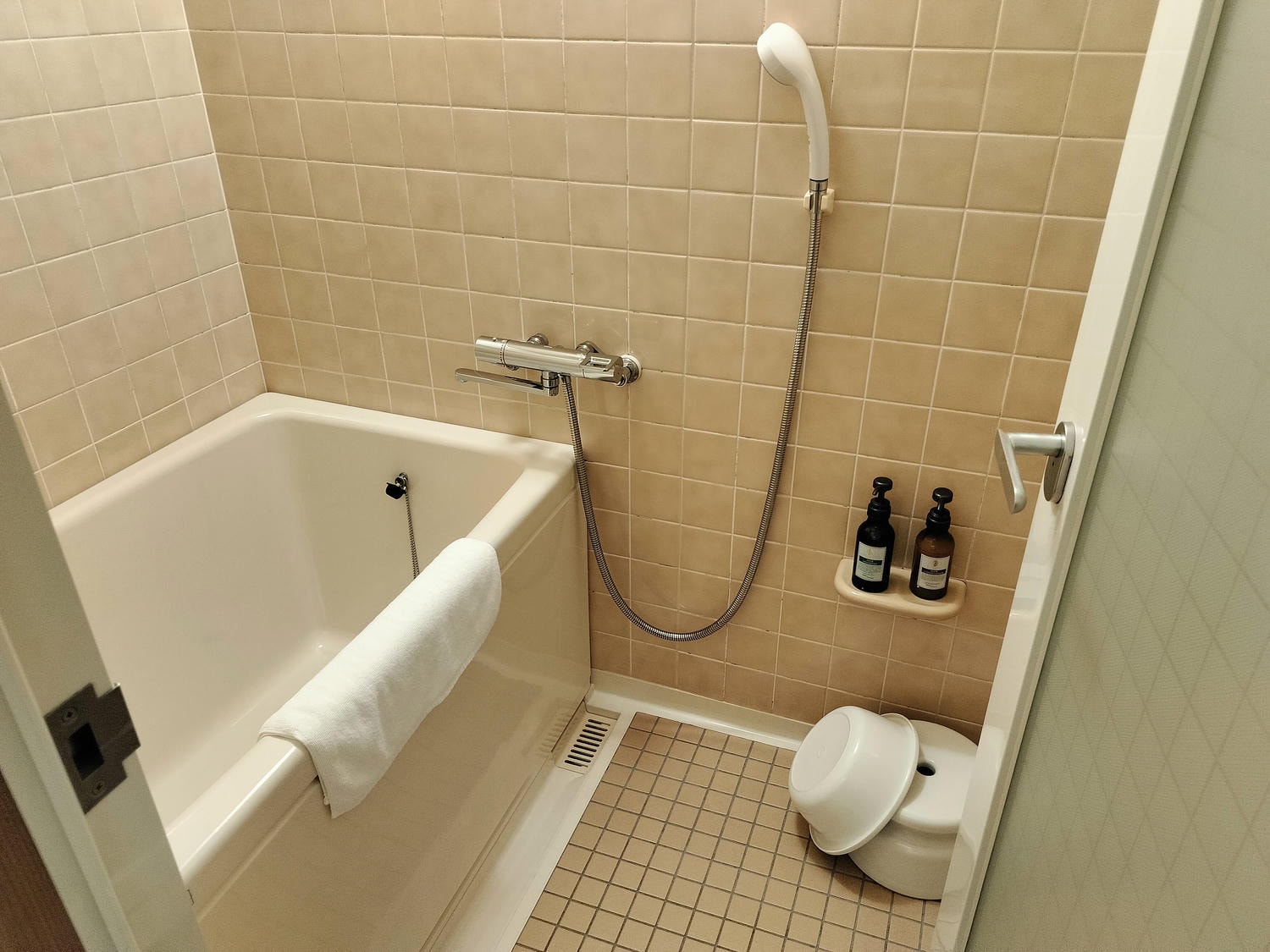 德島住宿┃天然溫泉 鳴門Aoao海景渡假飯店 自助早晚餐超豐富 海灘散步 夜間賞阿波舞童玩體驗館 JR鳴門免費接駁