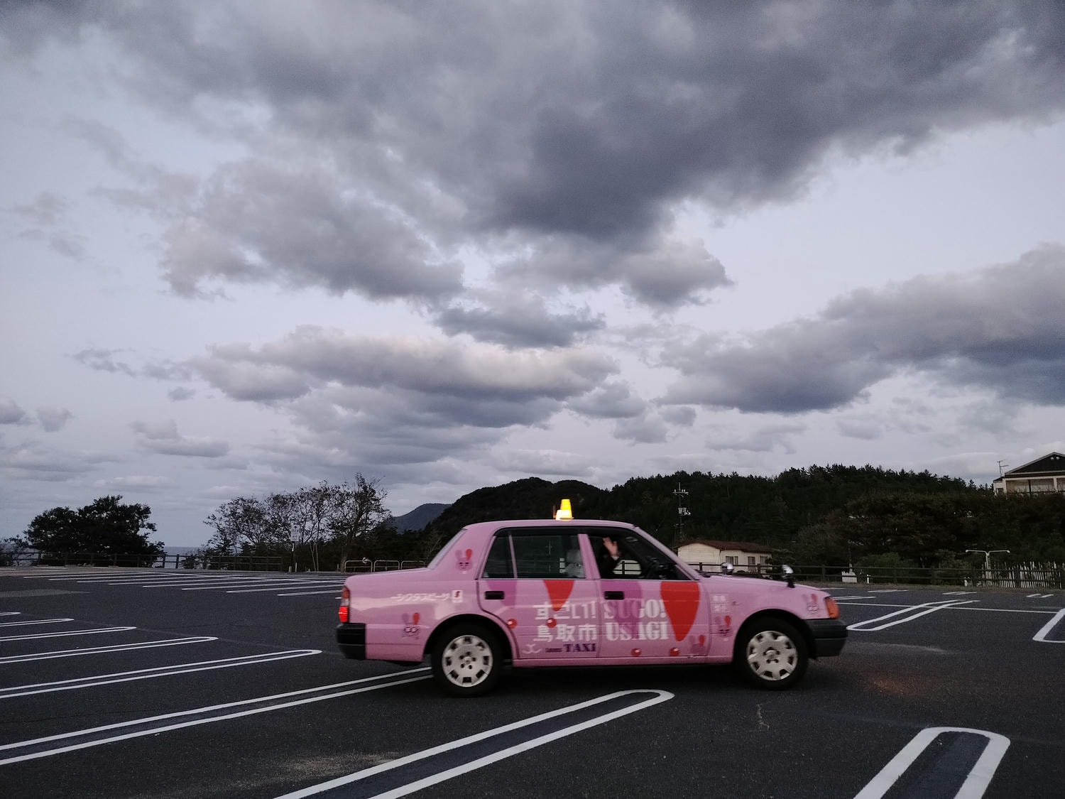 鳥取計程車┃(2024最新總整理)超優惠3小時1輛4000日幣(海外遊客限定)23路線套餐-周遊計程車鳥取站旁現場申請