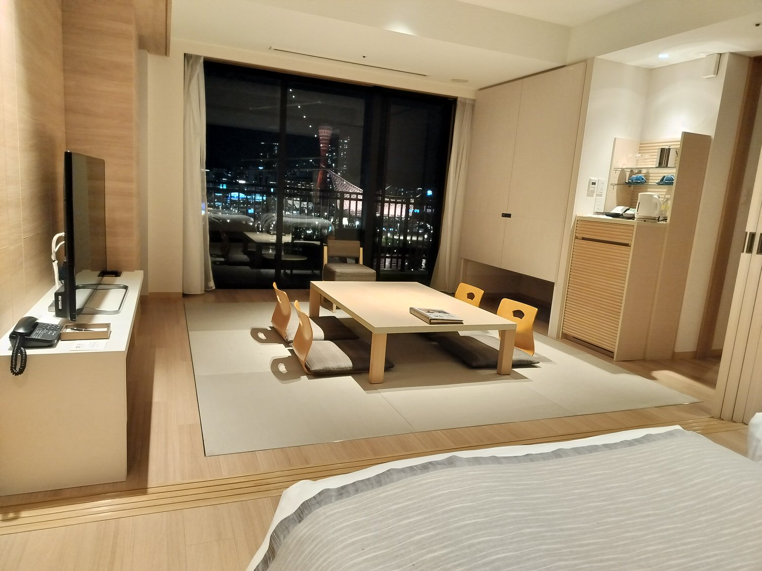 神戶住宿┃豪華溫泉高質感!神戶港溫泉蓮(神戸みなと温泉蓮)房間很大 免費接駁近三宮元町 átoa藝術水族館走2分