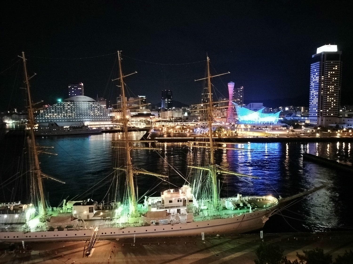 神戶住宿┃豪華溫泉高質感!神戶港溫泉蓮(神戸みなと温泉蓮)房間很大 免費接駁近三宮元町 átoa藝術水族館走2分