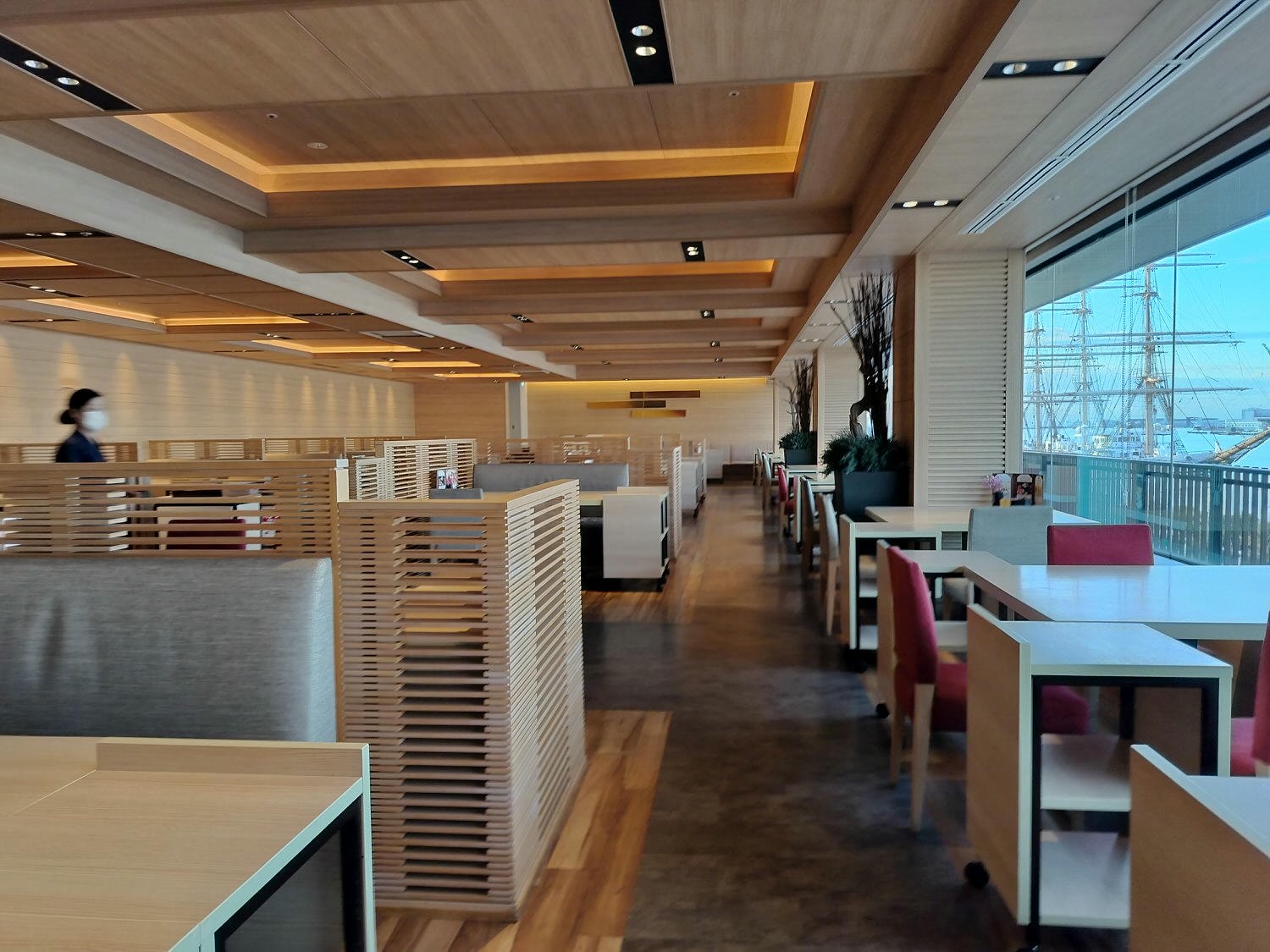 神戶住宿┃豪華溫泉高質感!神戶港溫泉蓮(神戸みなと温泉蓮)房間很大 免費接駁近三宮元町 átoa藝術水族館走2分