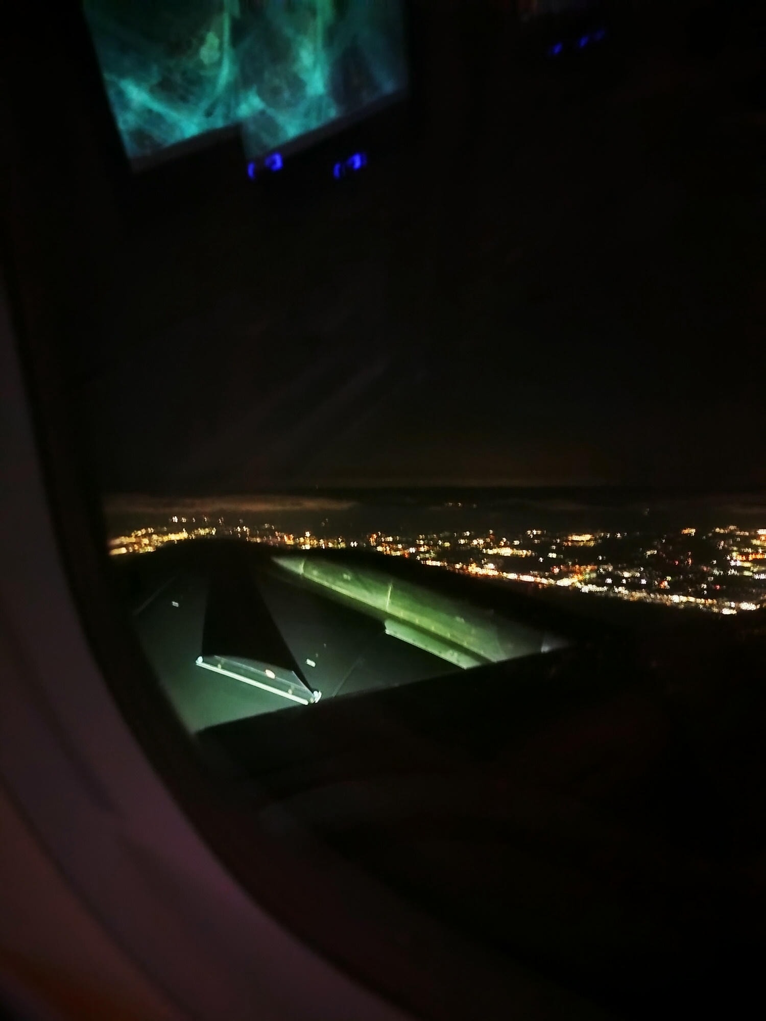 星宇航空┃ STARLUX Airlines星宇飛行記錄 星宇直飛熊本 德島 關西 名古屋 機上餐調酒圖多スターラックス航空