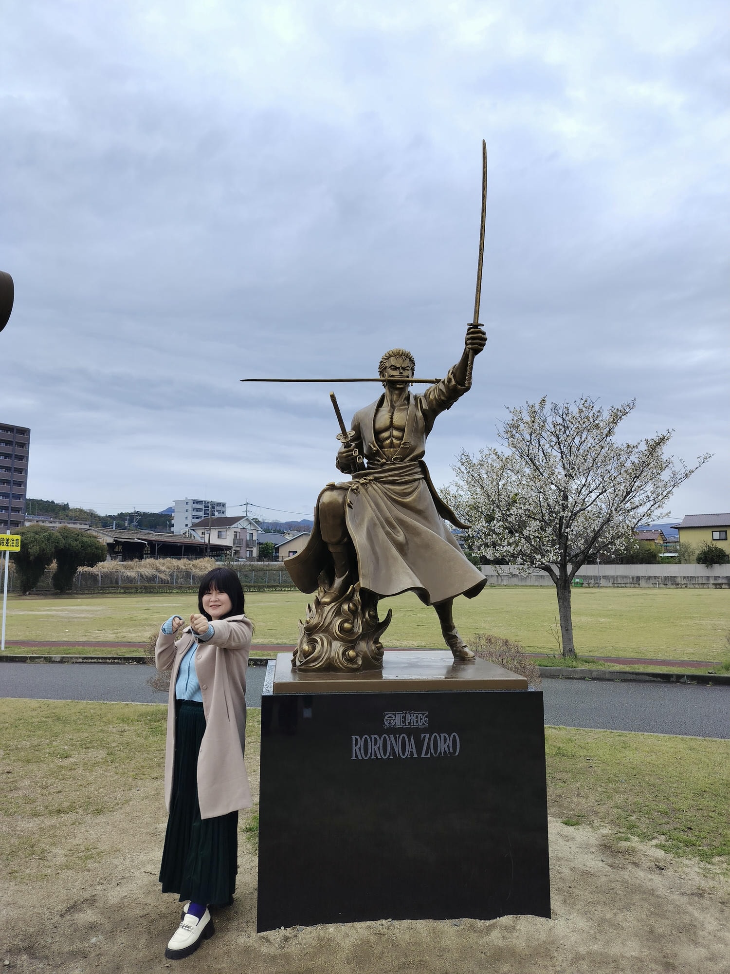熊本景點┃草帽海賊團10座銅像捕獲 熊本自由行海賊迷 高森佛朗基縣廳魯夫 萌之里娜美 索隆喬巴香吉士 布魯克騙人布
