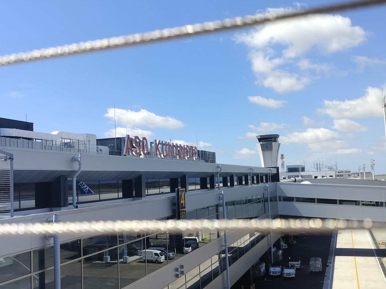 熊本自由行┃更新)阿蘇熊本機場全公開 安檢後通去國內買伴手禮 自駕租車 四樓看飛機星宇華航直飛熊本 四層全介紹 - 第58張圖 熊本自由行┃更新)阿蘇熊本機場全公開 安檢後通去國內買伴手禮 自駕租車 四樓看飛機星宇華航直飛熊本 四層全介紹