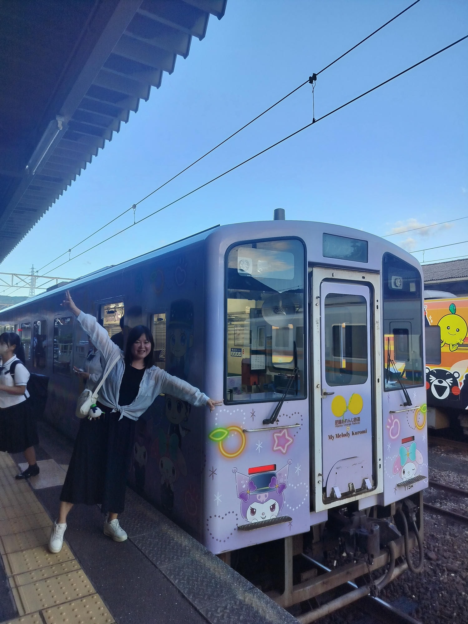 熊本交通┃JR八代站搭肥薩橘子鐵道(橘子咖啡) 帶回雙層便當賞海景 酷洛米美樂蒂彩繪 鹿兒島出水站箱崎八幡神社