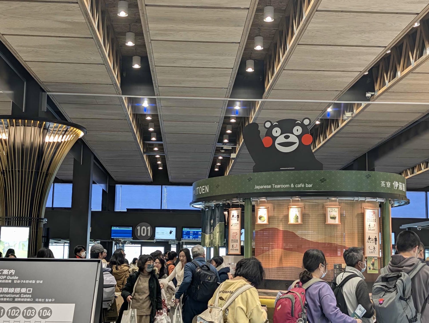 星宇航空┃ STARLUX Airlines星宇飛行記錄 星宇直飛熊本 德島 關西 名古屋 機上餐調酒圖多スターラックス航空