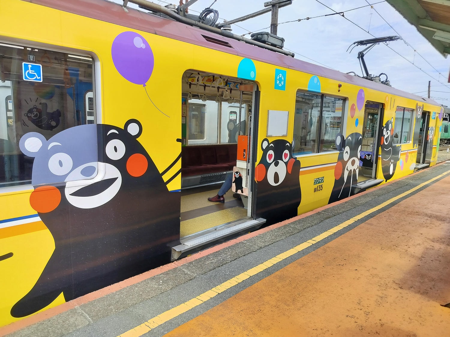 熊本路面交通┃熊本市二大電鐵整理「萌熊電鐵」+「路面電車」怎麼搭?電車一日券500日幣 北熊本站買熊本熊週邊