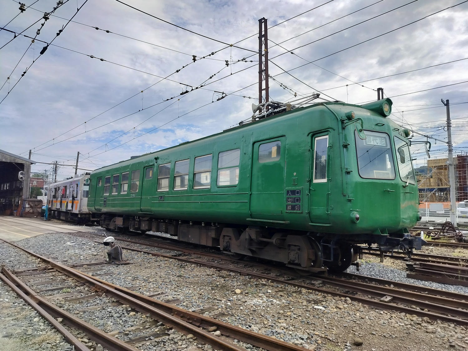 熊本路面交通┃熊本市二大電鐵整理「萌熊電鐵」+「路面電車」怎麼搭?電車一日券500日幣 北熊本站買熊本熊週邊
