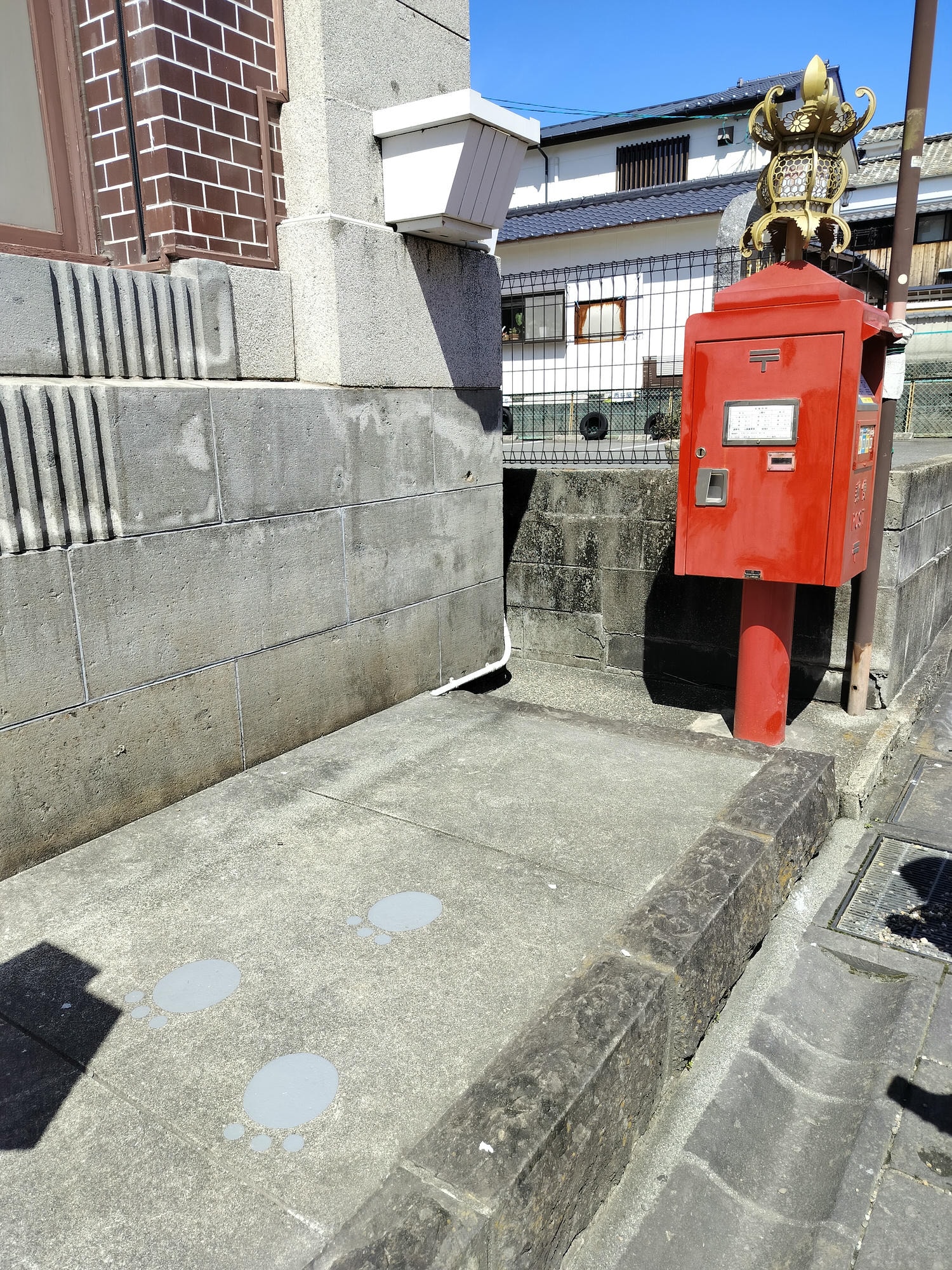 熊本自由行┃北部山鹿老街全整理!古代劇場八千代座 山鹿燈籠民藝館 買酒仙貝味噌米米惣門之旅 午餐咖啡饅頭 足浴溫泉 - 第12張圖 熊本自由行┃北部山鹿老街全整理!古代劇場八千代座 山鹿燈籠民藝館 買酒仙貝味噌米米惣門之旅 午餐咖啡饅頭 足浴溫泉