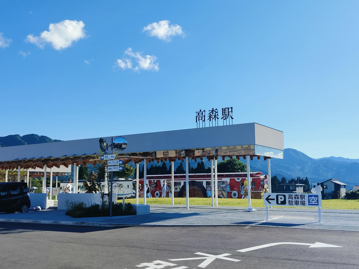 熊本自由行┃交通不難!大晴+大雨二種神秘「上色見熊野座神社」97座石燈籠置身異世界 南阿蘇高森站搭巴士計程車 - 第4張圖 熊本自由行┃交通不難!大晴+大雨二種神秘「上色見熊野座神社」97座石燈籠置身異世界 南阿蘇高森站搭巴士計程車