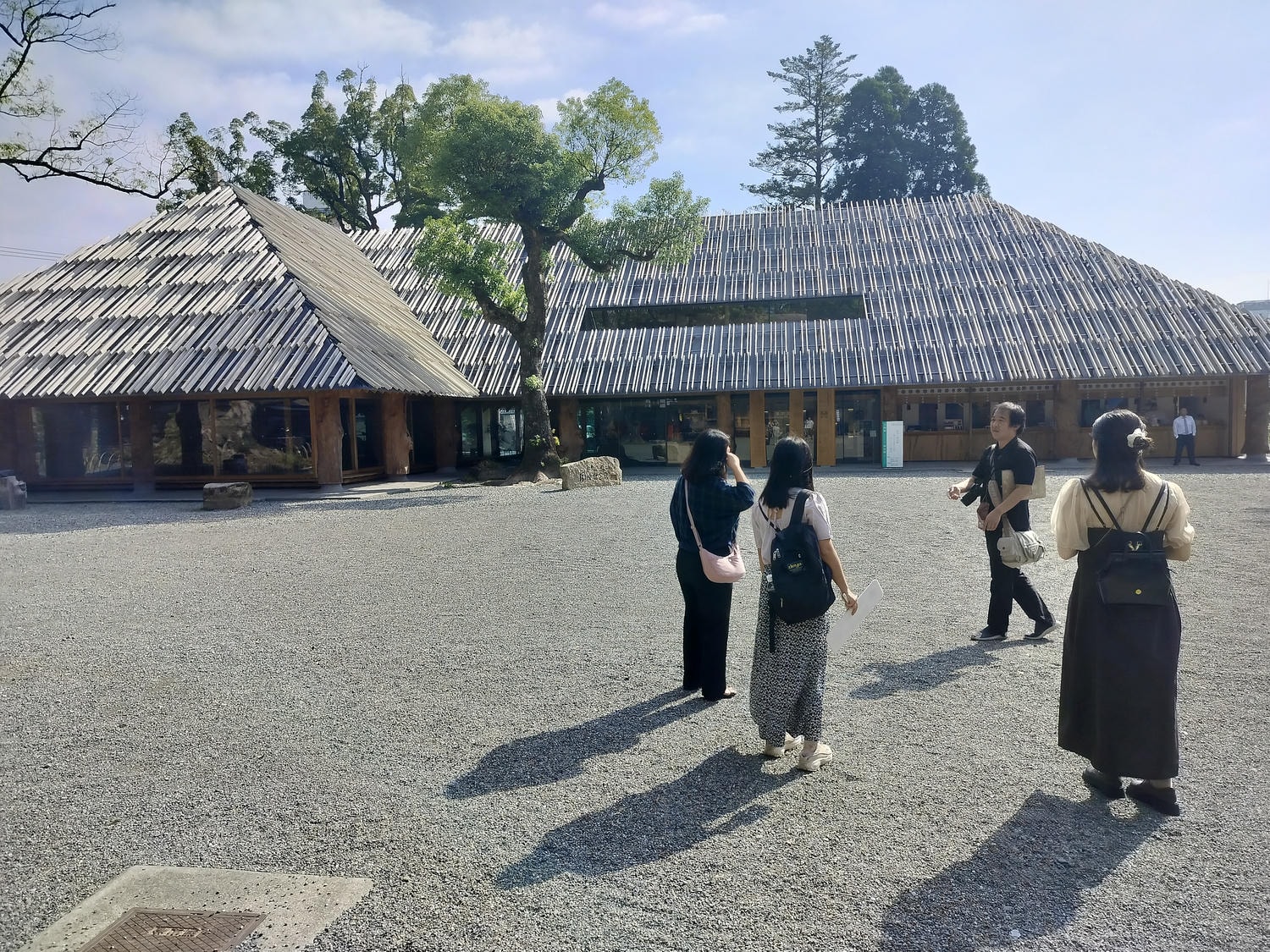 南熊本景點┃球磨燒酎博物館白岳傳承藏 八代港熊本熊公園 國寶青井阿蘇神社 球磨川遊船 鐘乳石球泉洞 肥薩橘子鐵道
