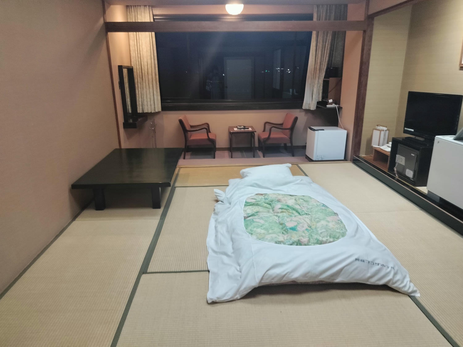 熊本阿蘇住宿┃頂樓天然溫泉絕佳田園風景「阿蘇廣場飯店」(Aso Plaza Hotel)一泊二食 VIP貴賓室品酒 免費接駁車 - 第46張圖 熊本阿蘇住宿┃頂樓天然溫泉絕佳田園風景「阿蘇廣場飯店」(Aso Plaza Hotel)一泊二食 VIP貴賓室品酒 免費接駁車